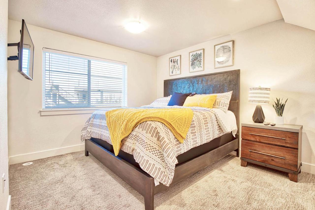 Beautiful 3 Bedroom Townhouse In Old Town North, Brewery District Fort Collins Exterior foto